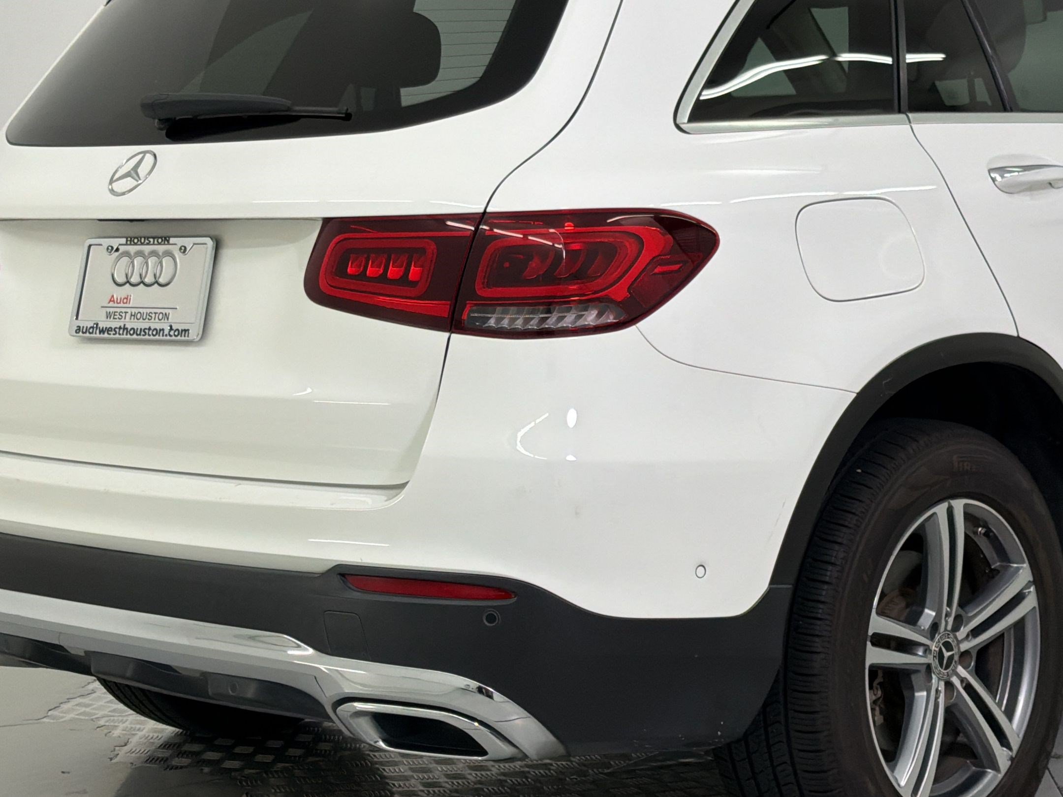 Used 2021 Mercedes-Benz GLC 300 image 25