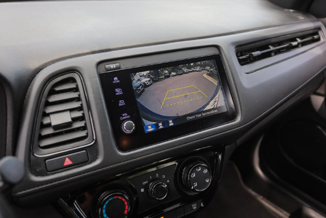 Used 2020 Honda HR-V Sport image 34