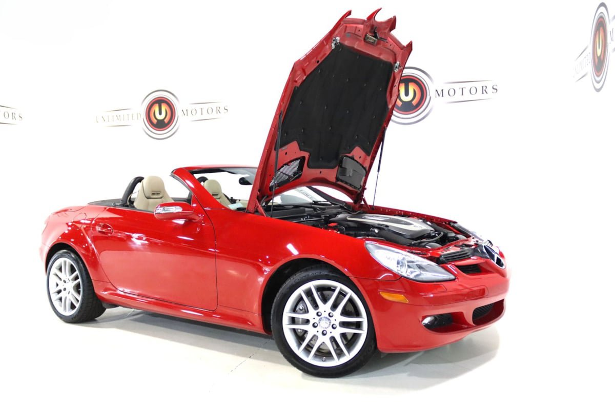 Used 2008 Mercedes-Benz SLK 350 image 32