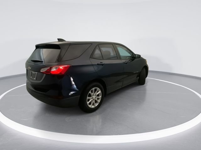 Used 2020 Chevrolet Equinox LS w/ LS Convenience Package image 6