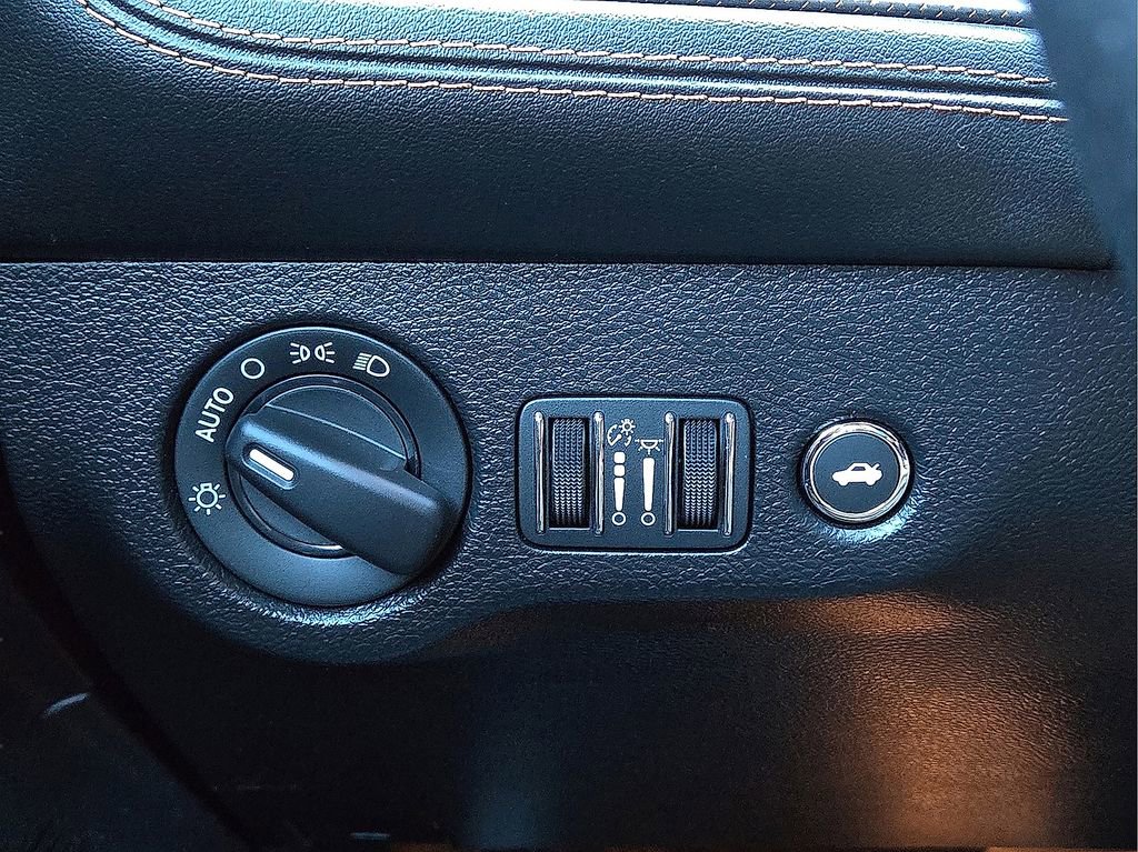 Used 2020 Dodge Challenger R/T Scat Pack image 22