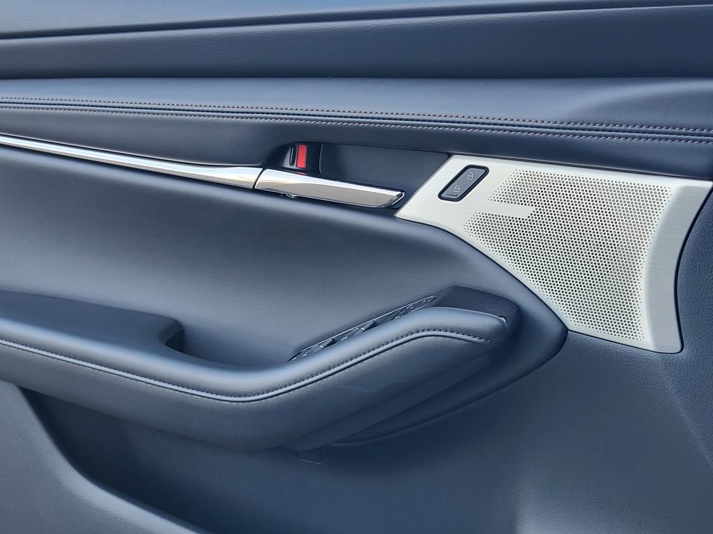 New 2026 MAZDA MAZDA3 2.5 S Hatchback w/ Premium Pkg image 15