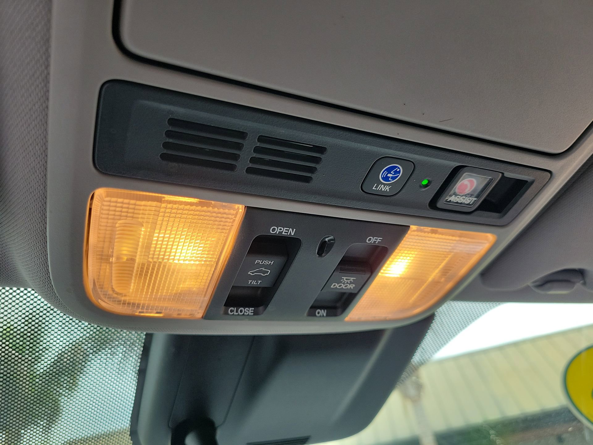 Used 2018 Honda Odyssey Elite image 20