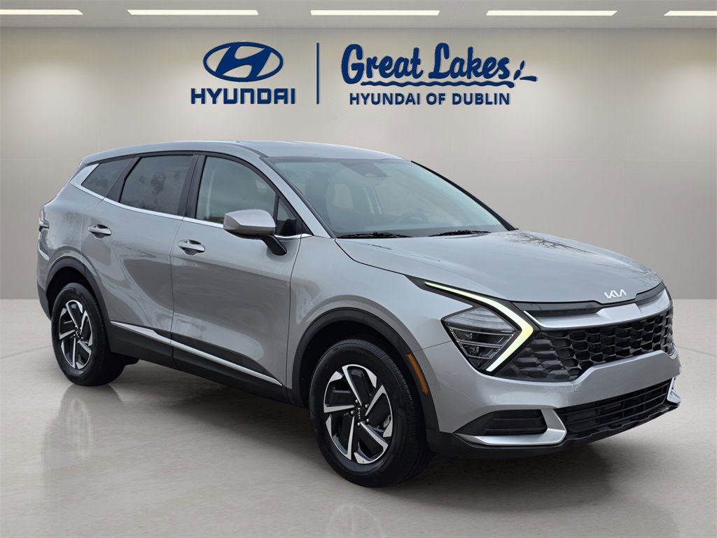 Used 2024 Kia Sportage LX image 7