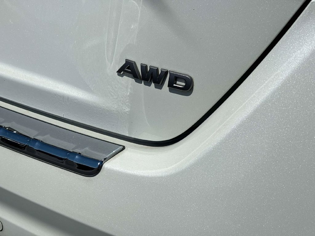 Used 2023 Nissan Altima 2.5 SR AWD/4WD image 32