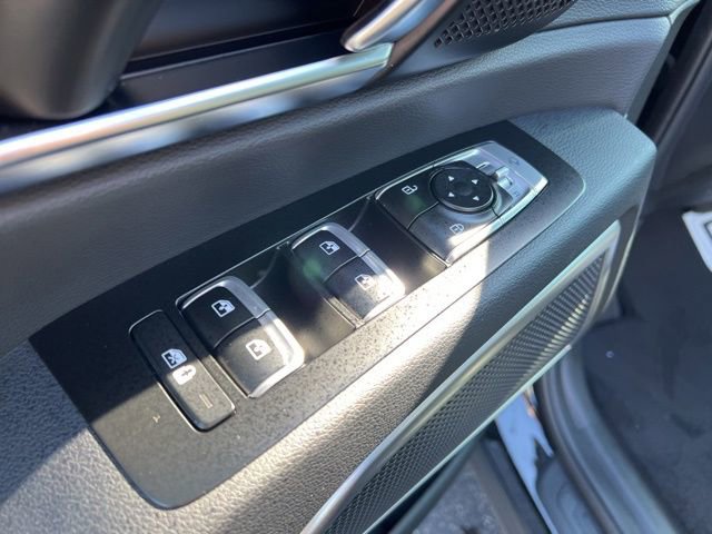 Used 2024 Kia Telluride EX X-Line image 31