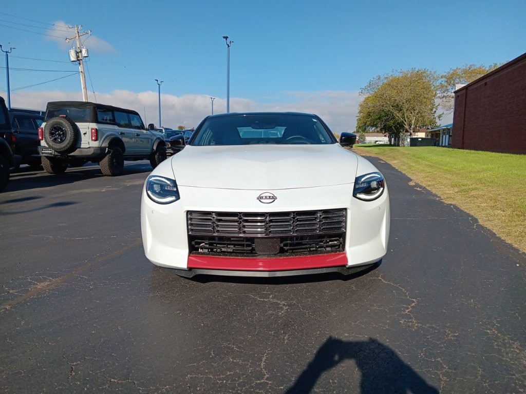Used 2024 Nissan Z Performance w/ Floor Mat Package image 2