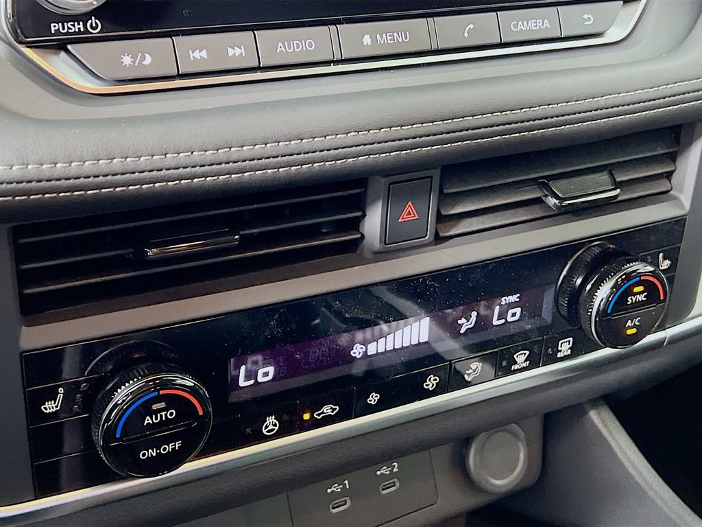 New 2026 Nissan Rogue SV AWD/4WD image 12
