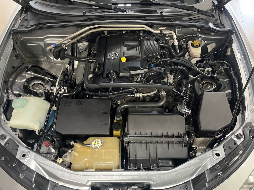 Used 2011 MAZDA MX-5 Miata Sport image 15