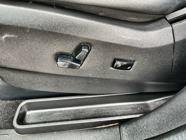 Used 2019 Dodge Grand Caravan GT w/ Safety Sphere Group FWD image 22