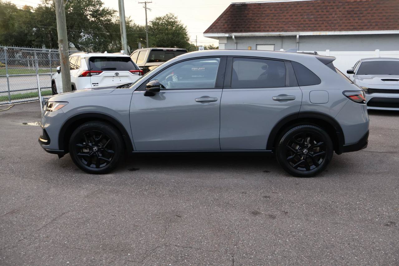 Used 2024 Honda HR-V Sport image 8