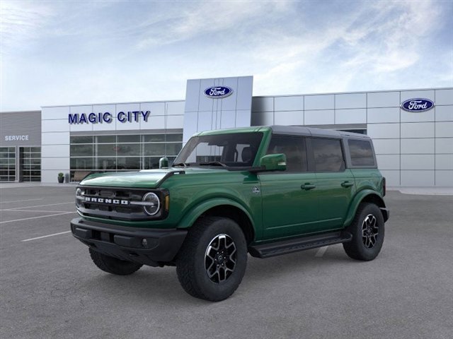 New 2025 Ford Bronco Outer Banks image 1
