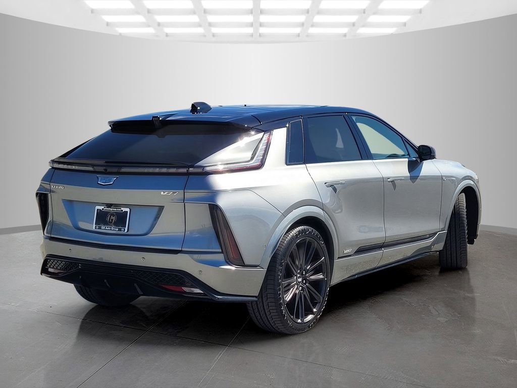 New 2026 Cadillac Lyriq V image 5