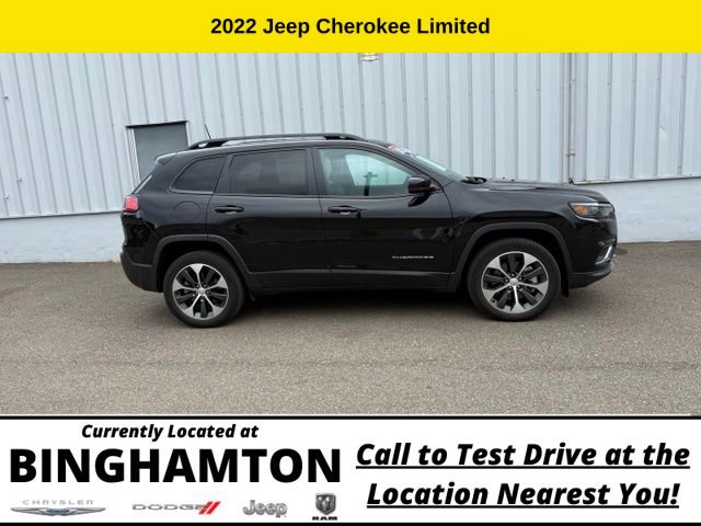 Used 2022 Jeep Cherokee Limited w/ Elite Package AWD/4WD image 4