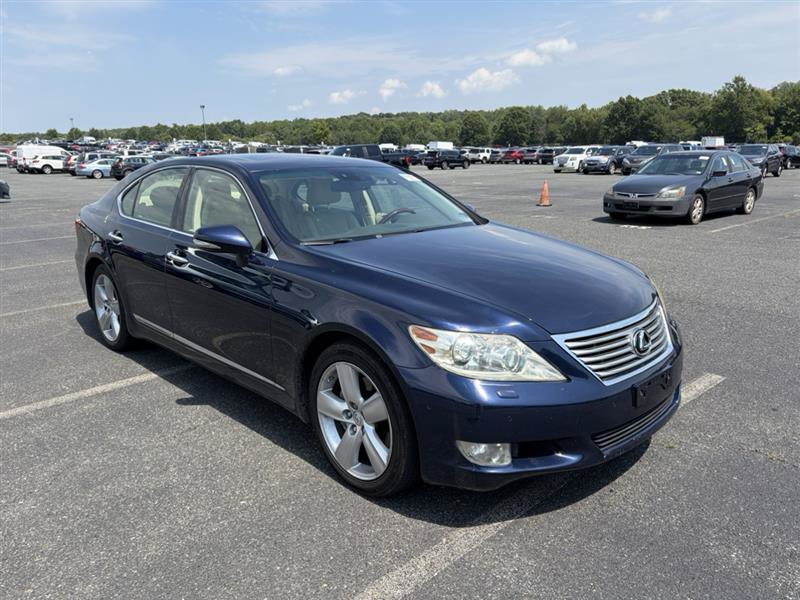 Used 2011 Lexus LS 460 w/ Luxury Value Edition RWD image 3