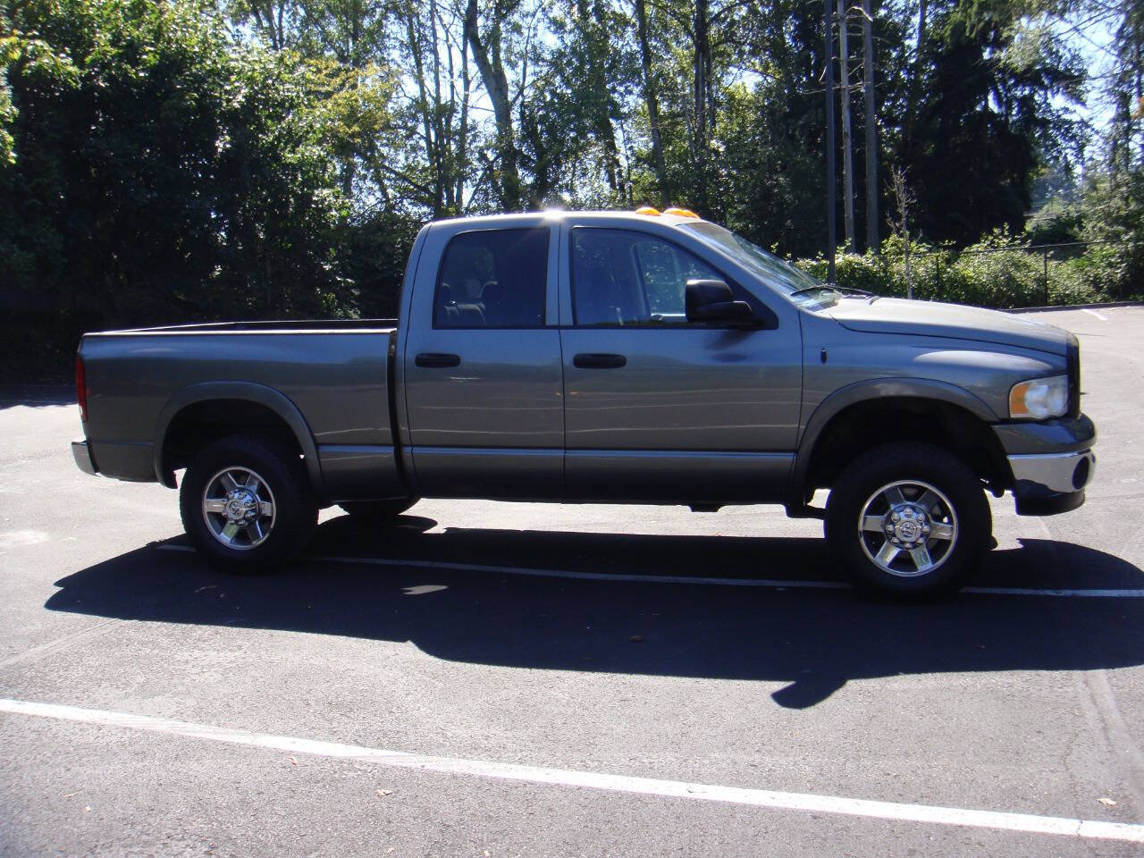 Used 2005 Dodge Ram 3500 Truck SLT w/ Trailer Tow Group AWD/4WD image 6