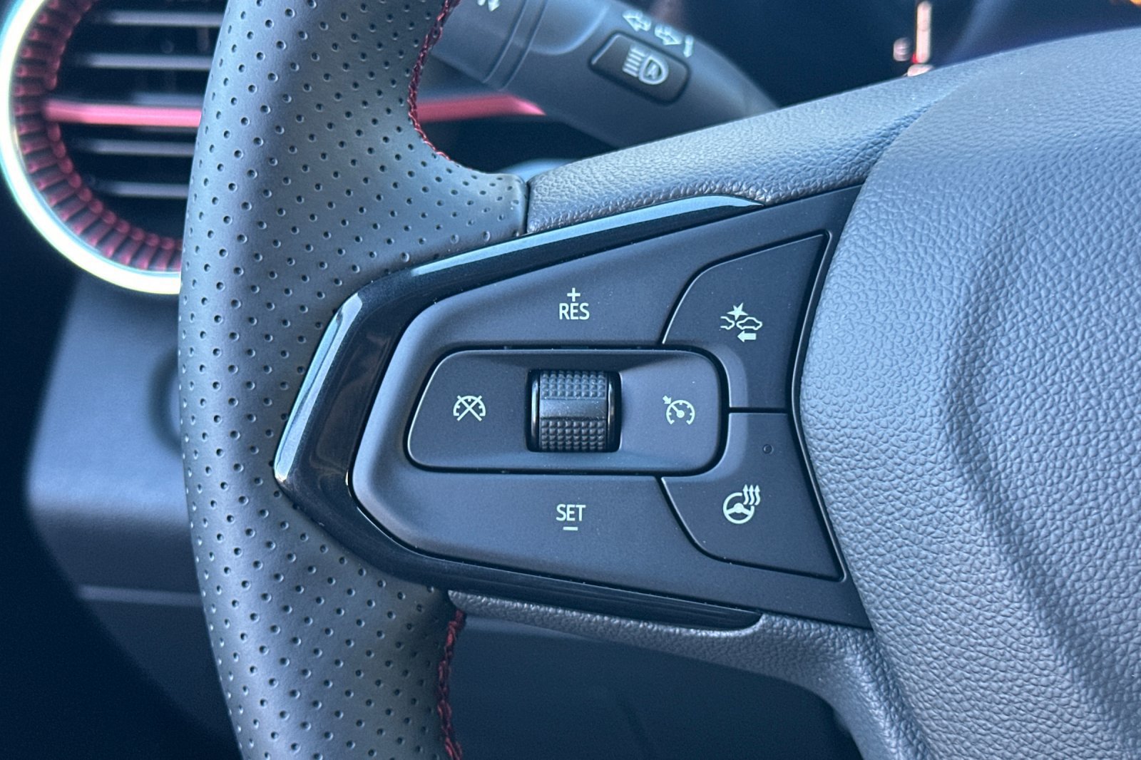 New 2026 Chevrolet Trax RS w/ Driver Confidence Package FWD image 26