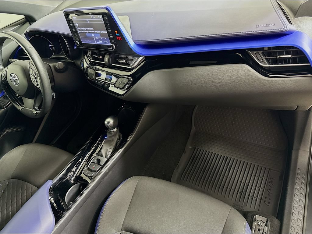 Used 2021 Toyota C-HR XLE FWD image 28