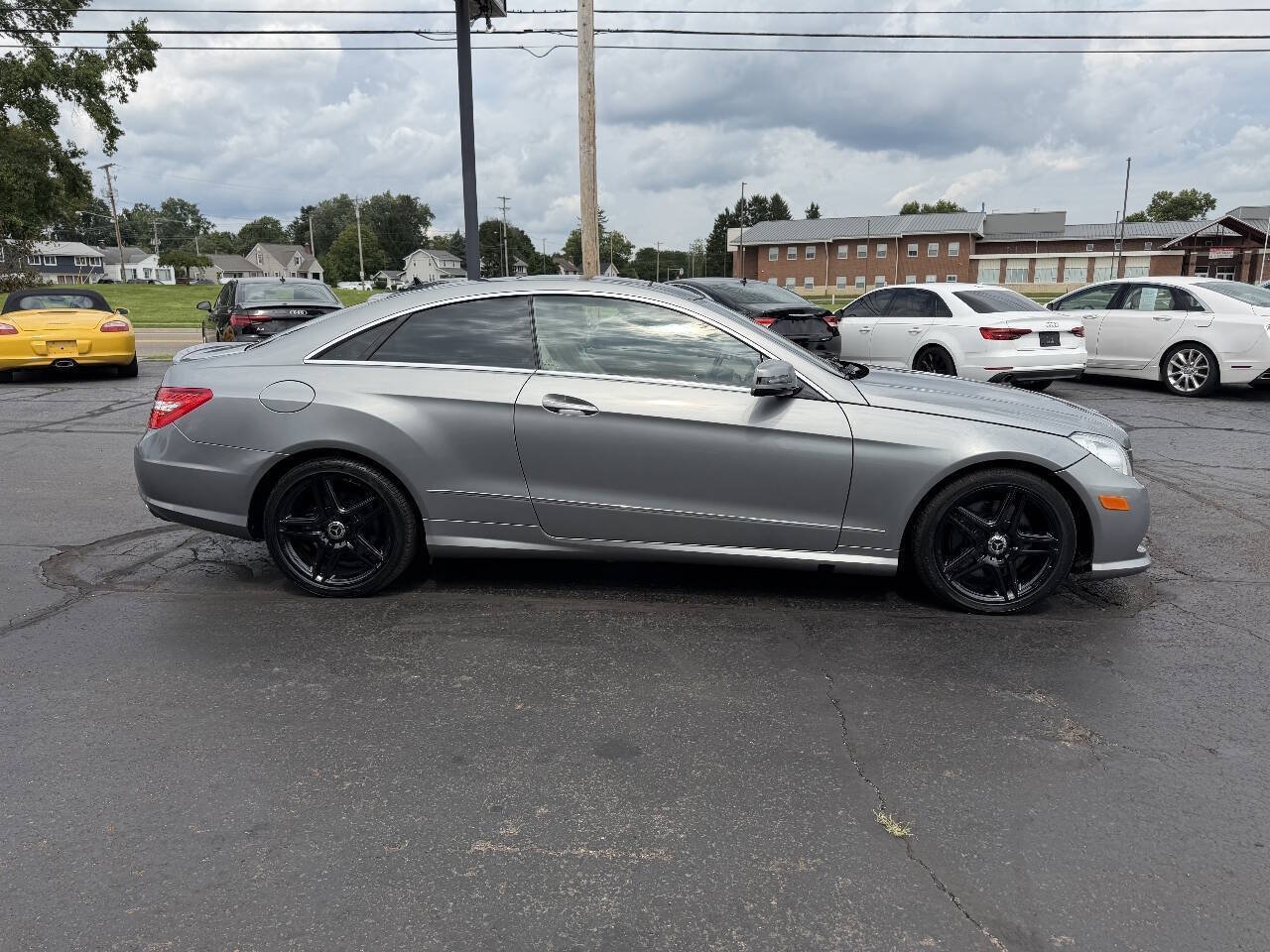 Used 2011 Mercedes-Benz E 550 Coupe image 6