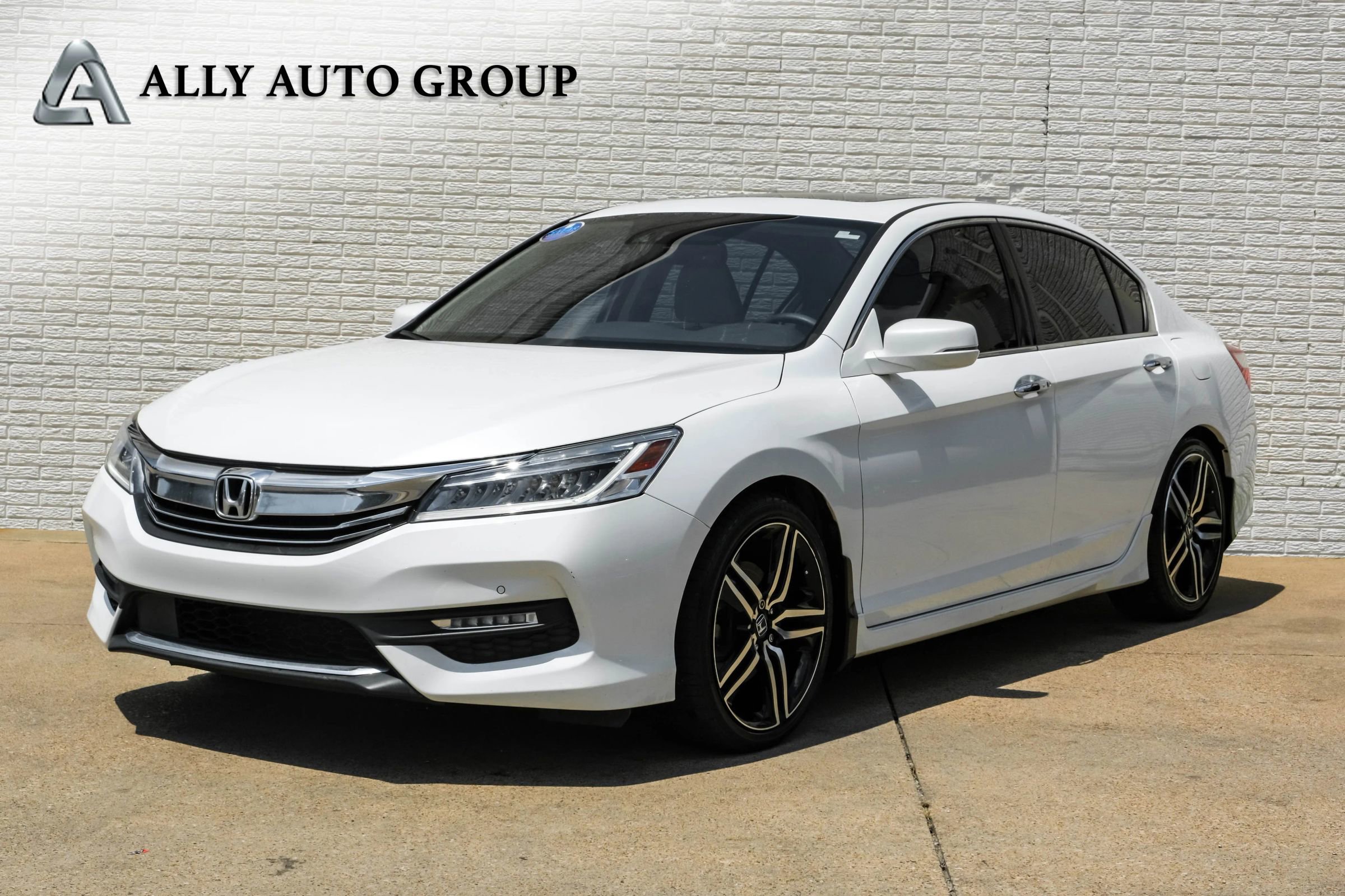 Used 2016 Honda Accord Touring