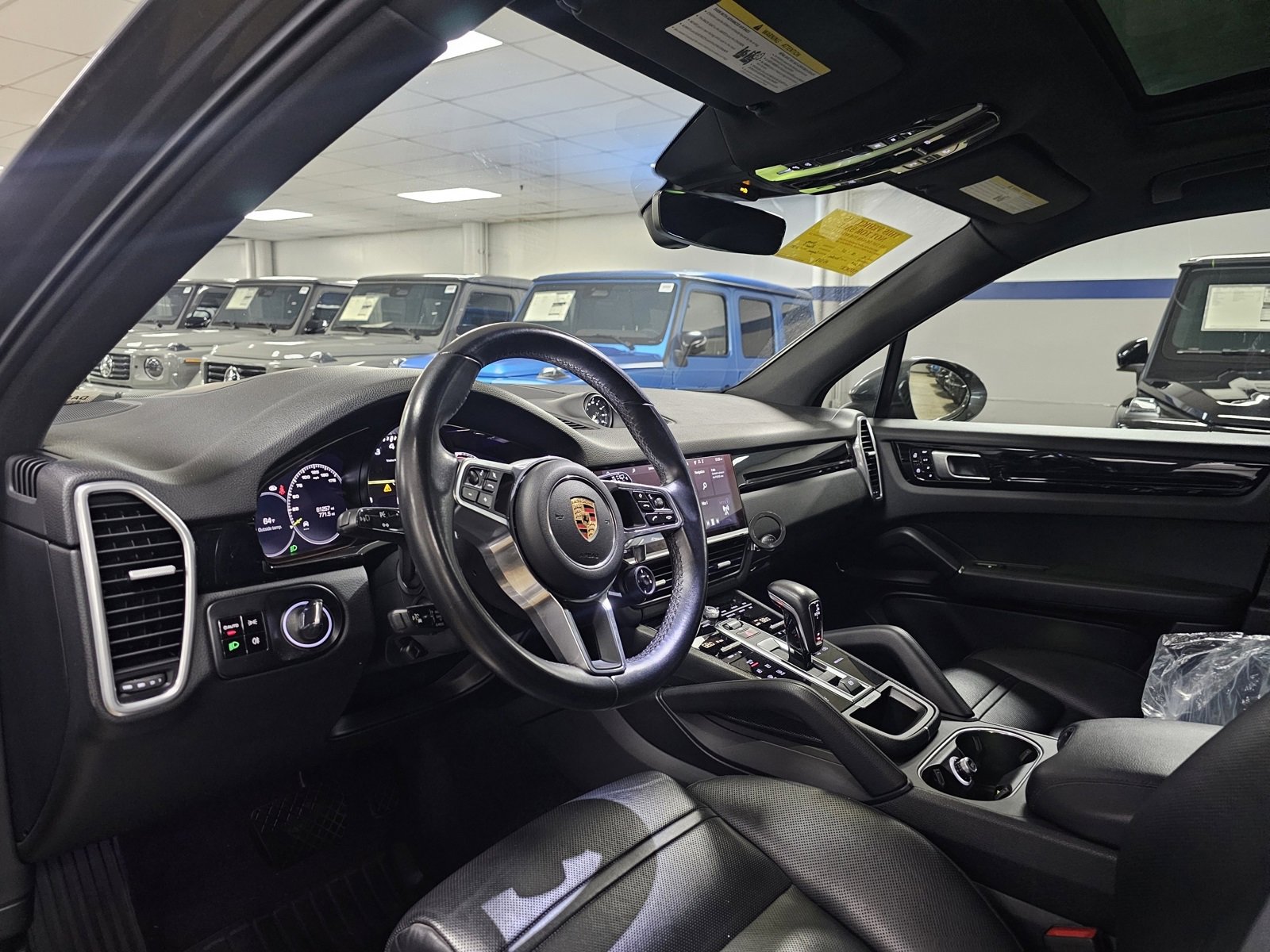 Used 2019 Porsche Cayenne E-Hybrid image 5