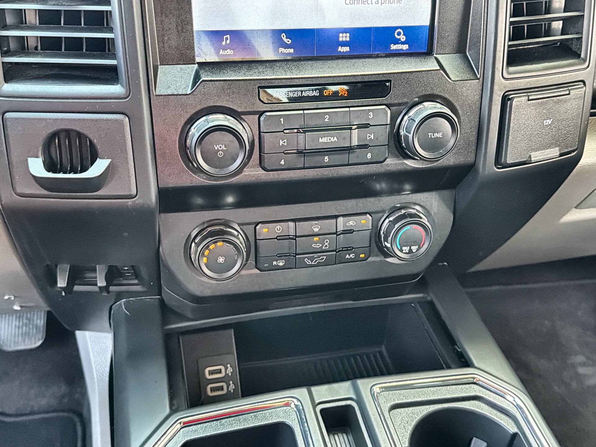 Used 2020 Ford F150 XL w/ Equipment Group 101A Mid RWD image 18
