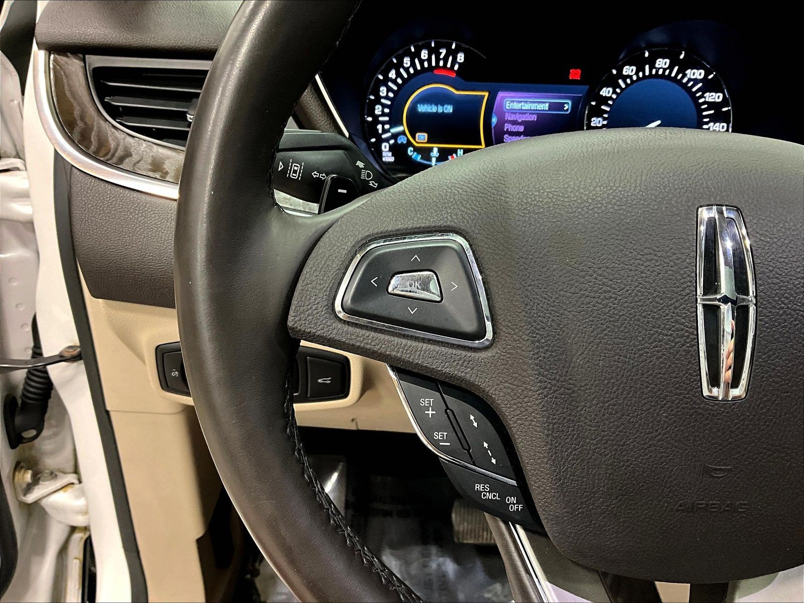 Used 2017 Lincoln MKC Reserve w/ Technology Package AWD/4WD image 11