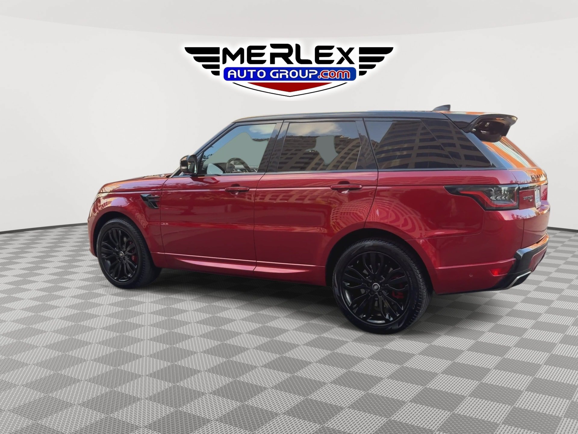 Used 2020 Land Rover Range Rover Sport HST AWD/4WD image 2