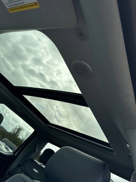 Used 2022 Ford F150 Limited image 23