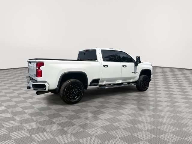 Used 2021 Chevrolet Silverado 2500 High Country AWD/4WD image 11
