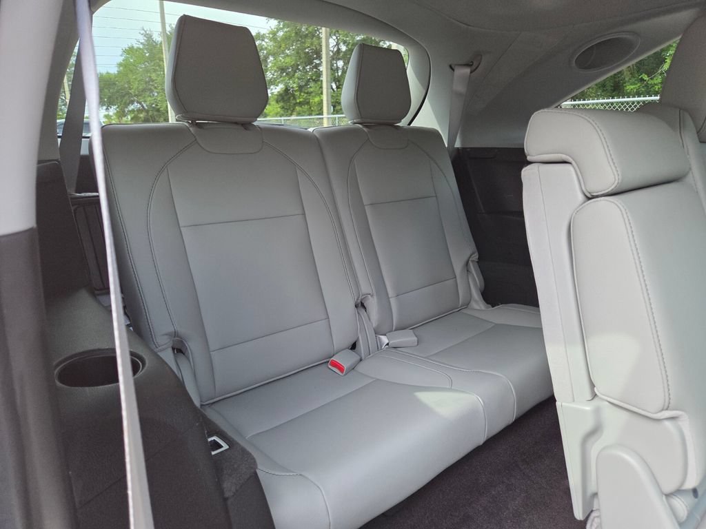 Used 2020 Acura MDX FWD w/ Technology Package image 19