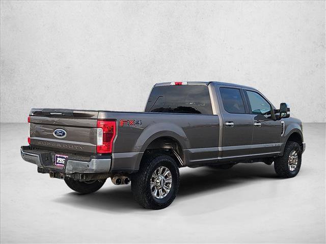 Used 2019 Ford F250 XLT w/ XLT Premium Package AWD/4WD image 5