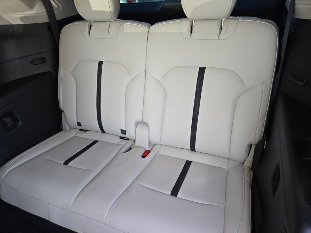 Used 2024 MAZDA CX-90 3.3 Turbo S w/ Premium Plus AWD/4WD image 8
