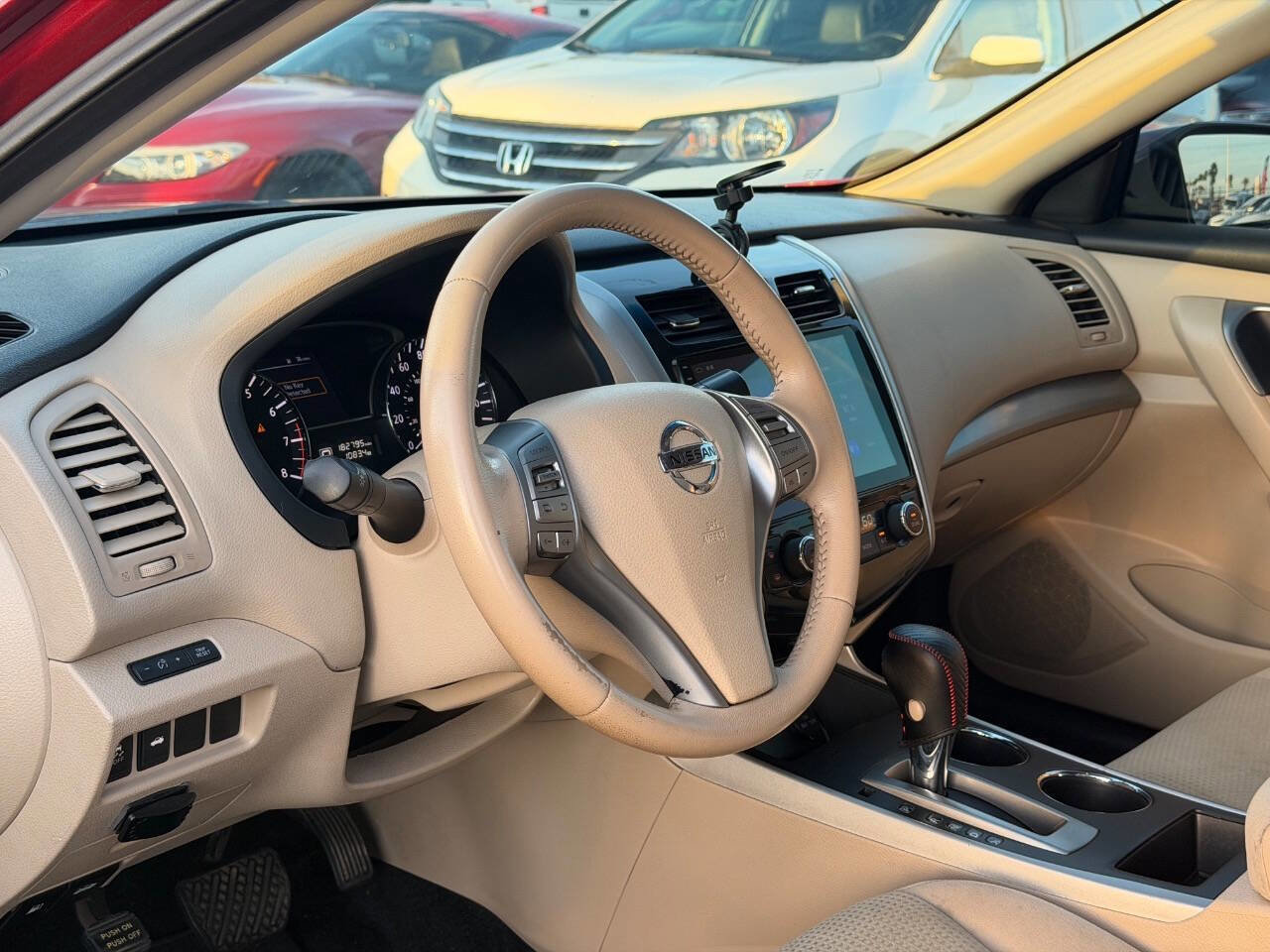 Used 2015 Nissan Altima 2.5 SV image 19