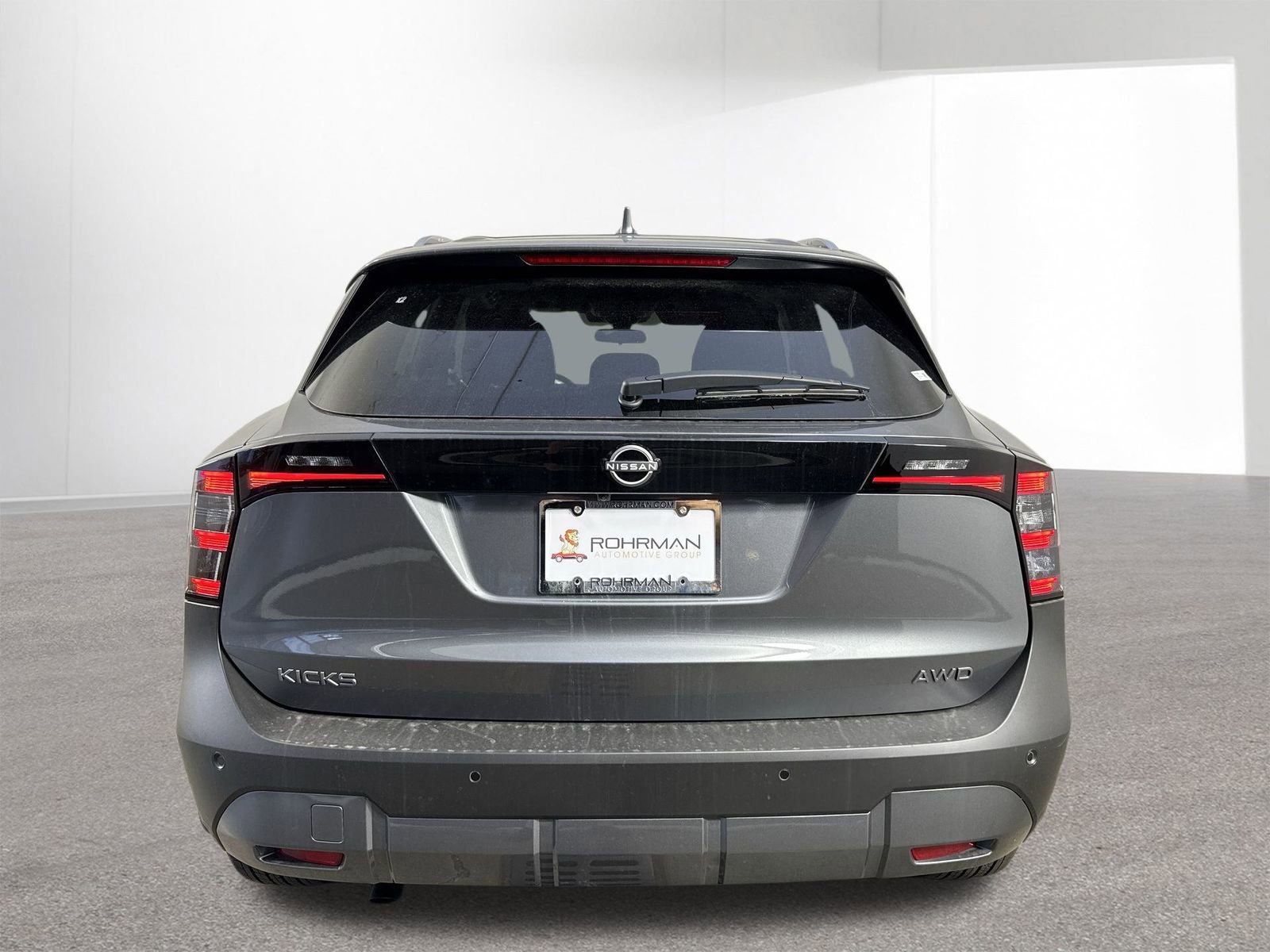 New 2025 Nissan Kicks SV w/ SV Premium Package image 32