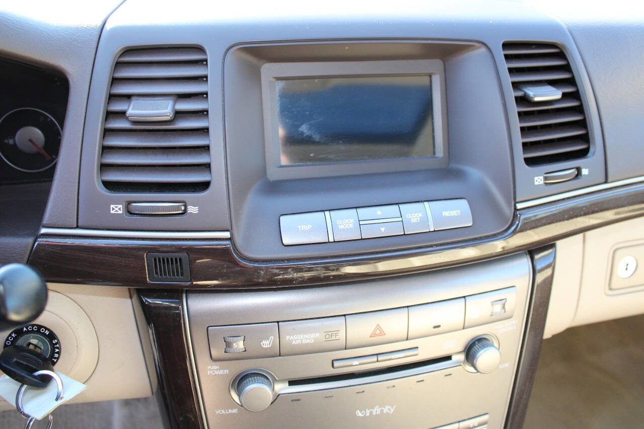 Used 2008 Kia Amanti w/ Leather Pkg image 15