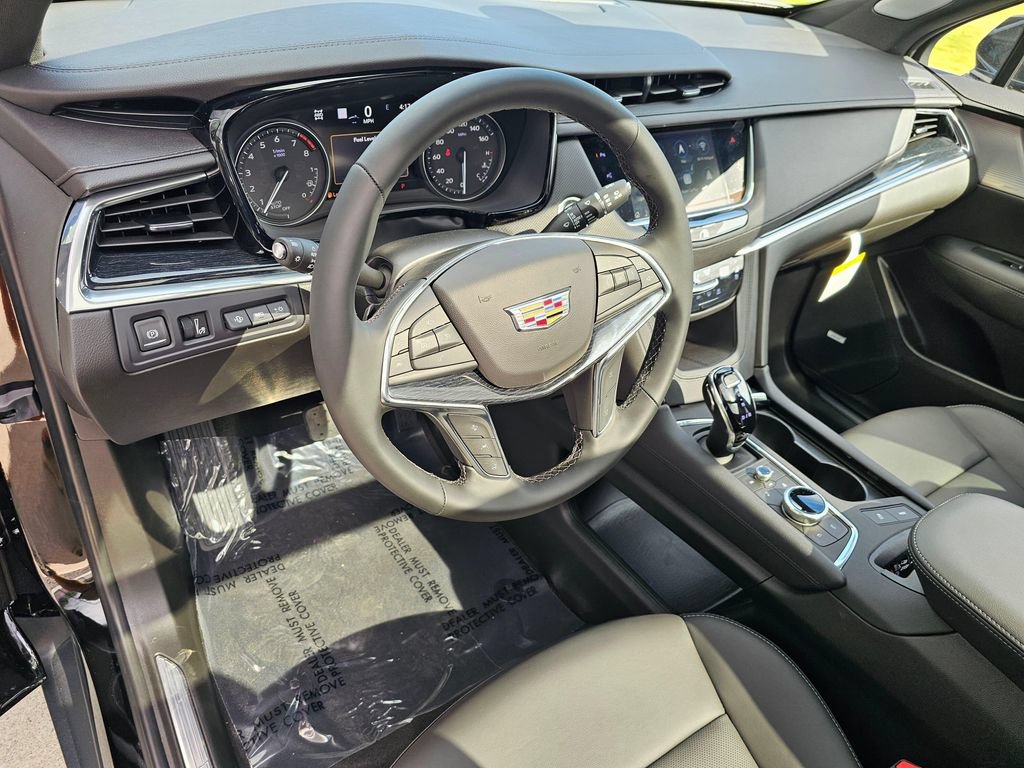 New 2026 Cadillac XT5 Premium Luxury w/ Driver Assist Package AWD/4WD image 19