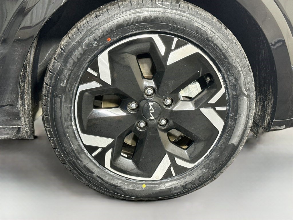 Used 2023 Kia Niro Wave FWD image 31