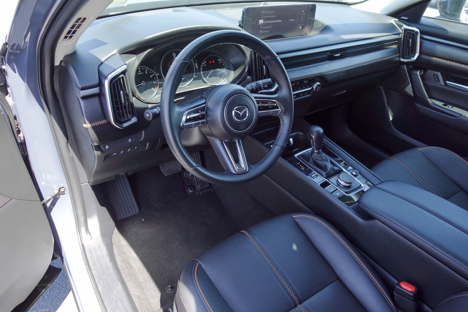 Certified 2025 MAZDA CX-50 AWD 2.5 S w/ Premium Plus Pkg image 11
