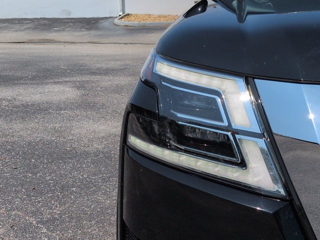 Certified 2022 Nissan Armada SV w/ Cargo Package RWD image 10