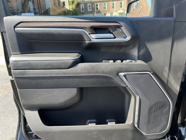 Used 2022 Chevrolet Silverado 1500 LT Trail Boss w/ Protection Package image 8