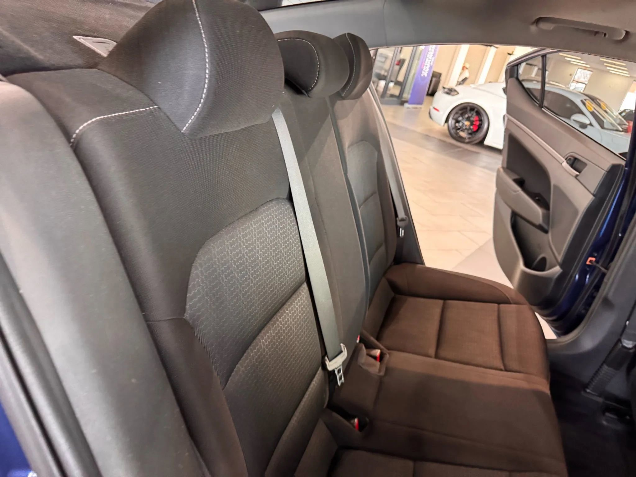 Used 2017 Hyundai Elantra Value Edition image 16