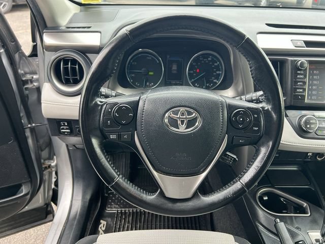 Used 2018 Toyota RAV4 XLE w/ Convenience Package AWD/4WD image 28