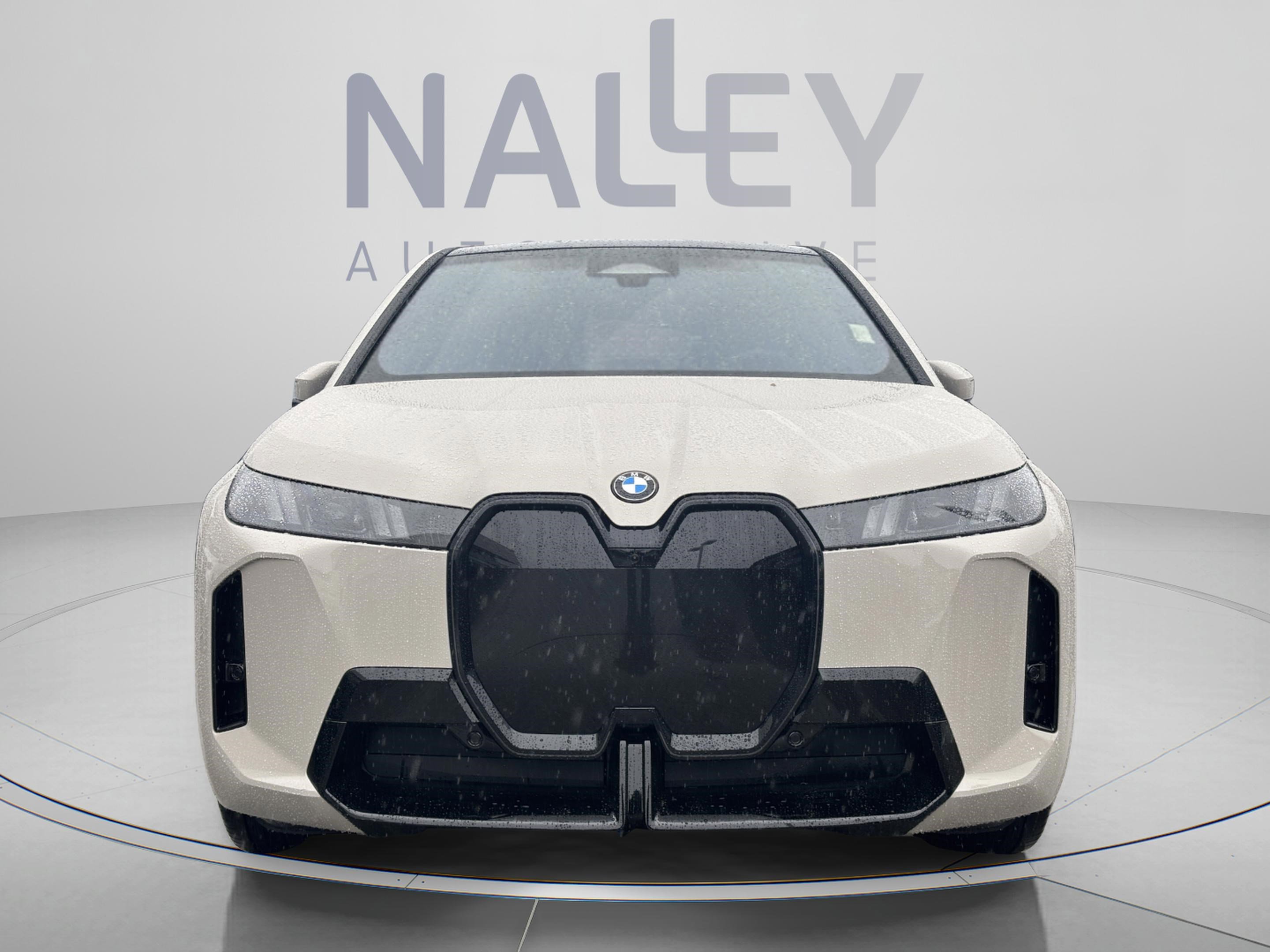 Used 2026 BMW iX xDrive60 w/ M Sport Package image 7