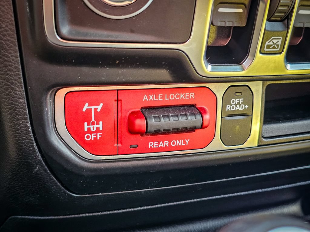 Used 2021 Jeep Gladiator Mojave AWD/4WD image 29