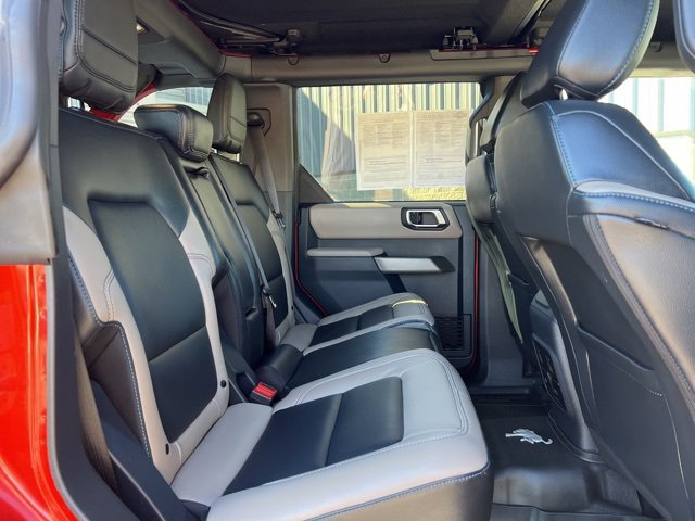 Used 2023 Ford Bronco Wildtrak image 14