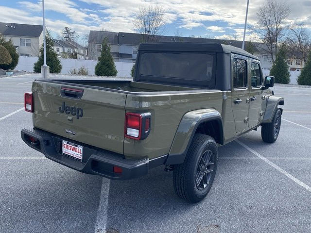 New 2026 Jeep Gladiator Sport image 8