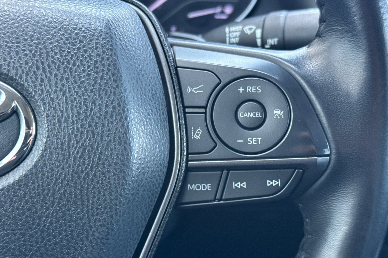 Certified 2022 Toyota Camry SE FWD image 31