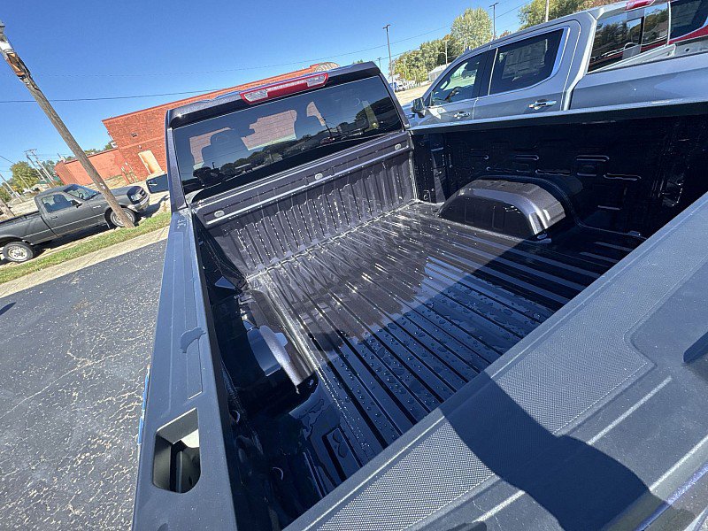 New 2026 GMC Sierra 1500 Elevation image 11