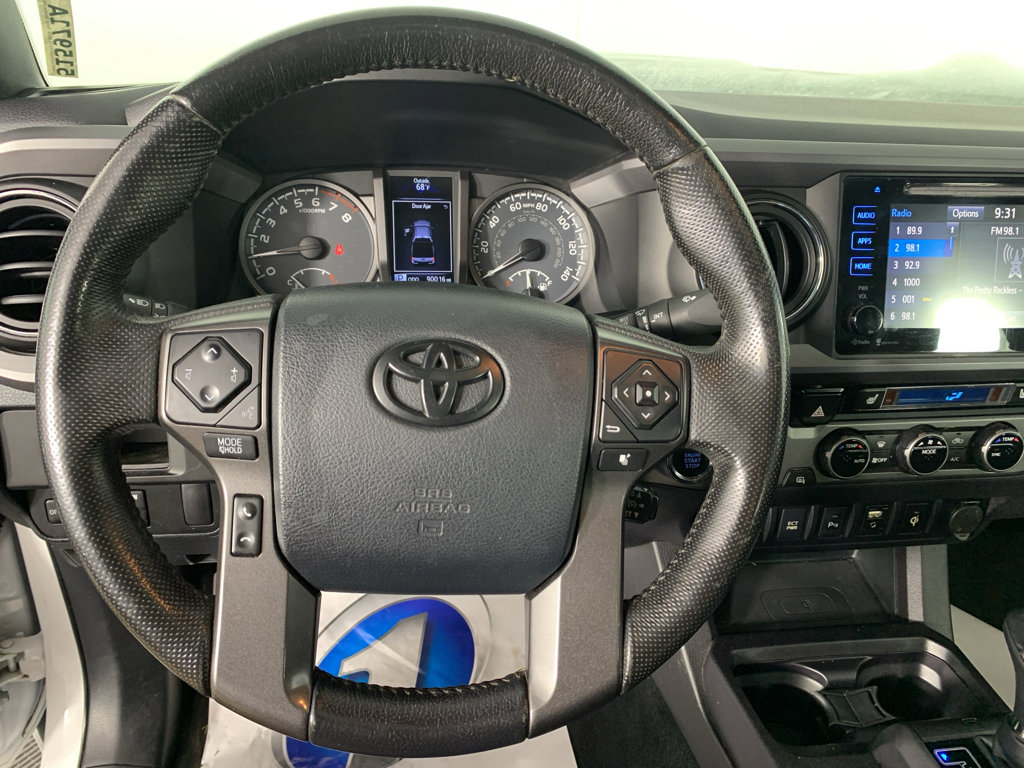 Used 2016 Toyota Tacoma TRD Sport RWD image 22